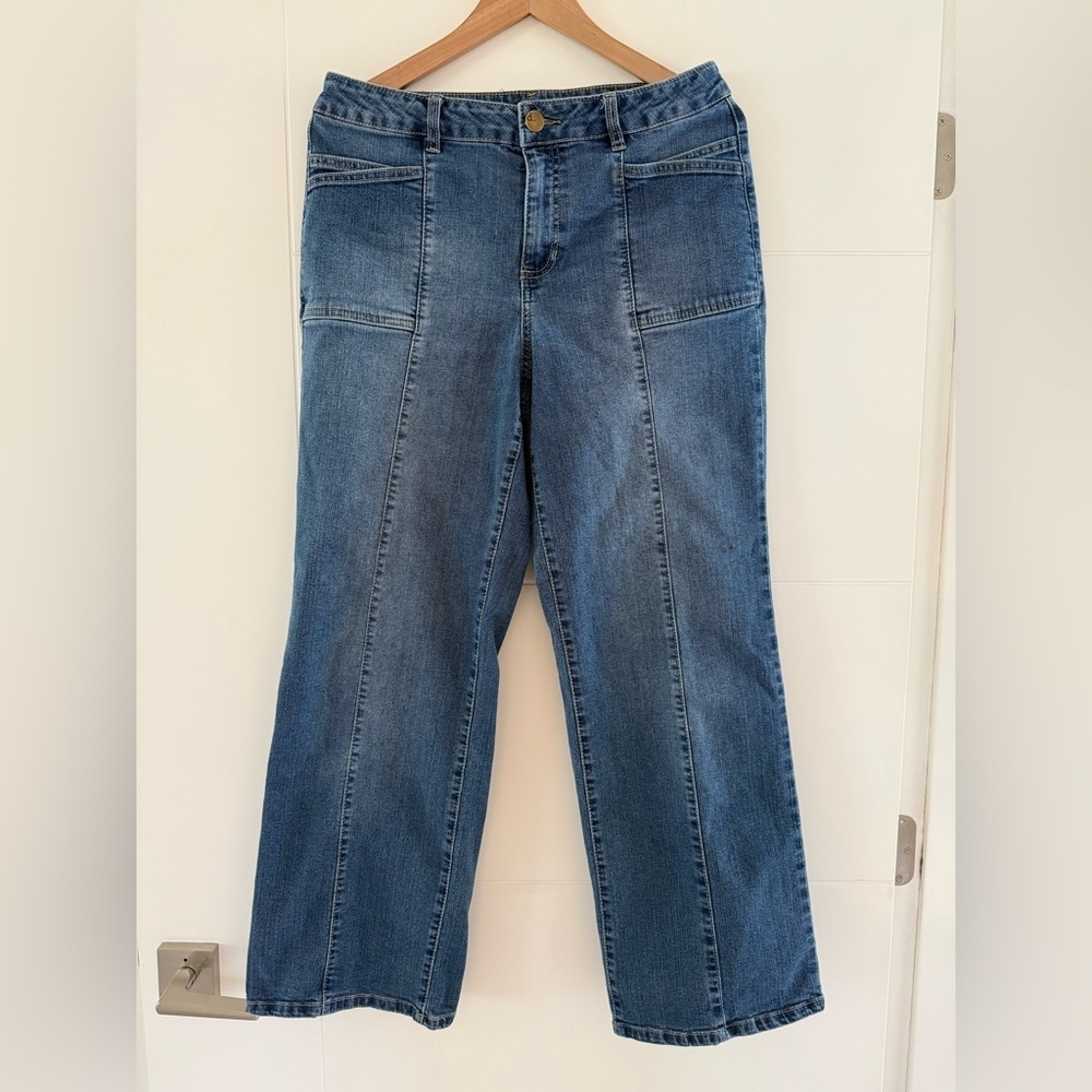 D Jeans, cropped wide leg, size 10